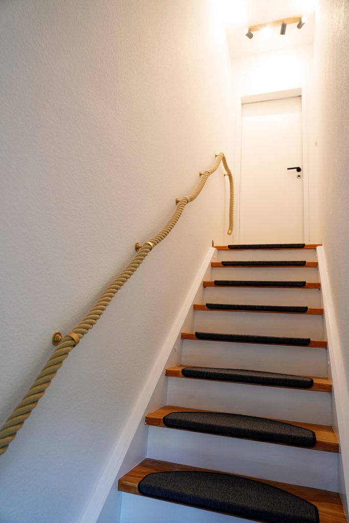 Ferienwohnung-am-Binnenwasser-Treppe-2